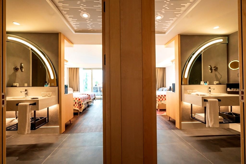 rooms-deluxe-family-suite