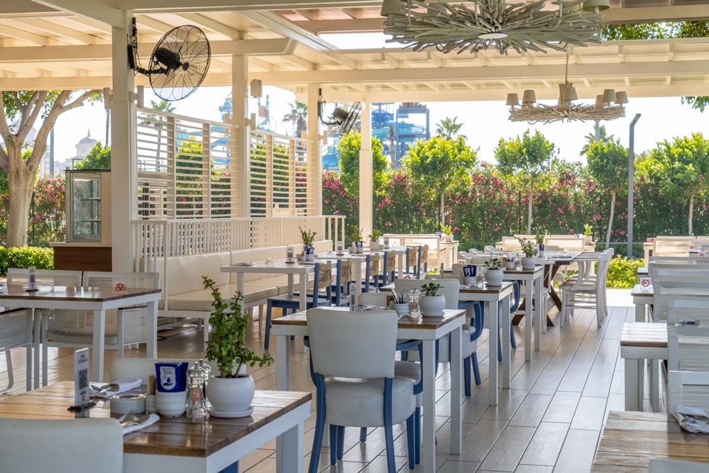 restaurants-sandal-restaurant