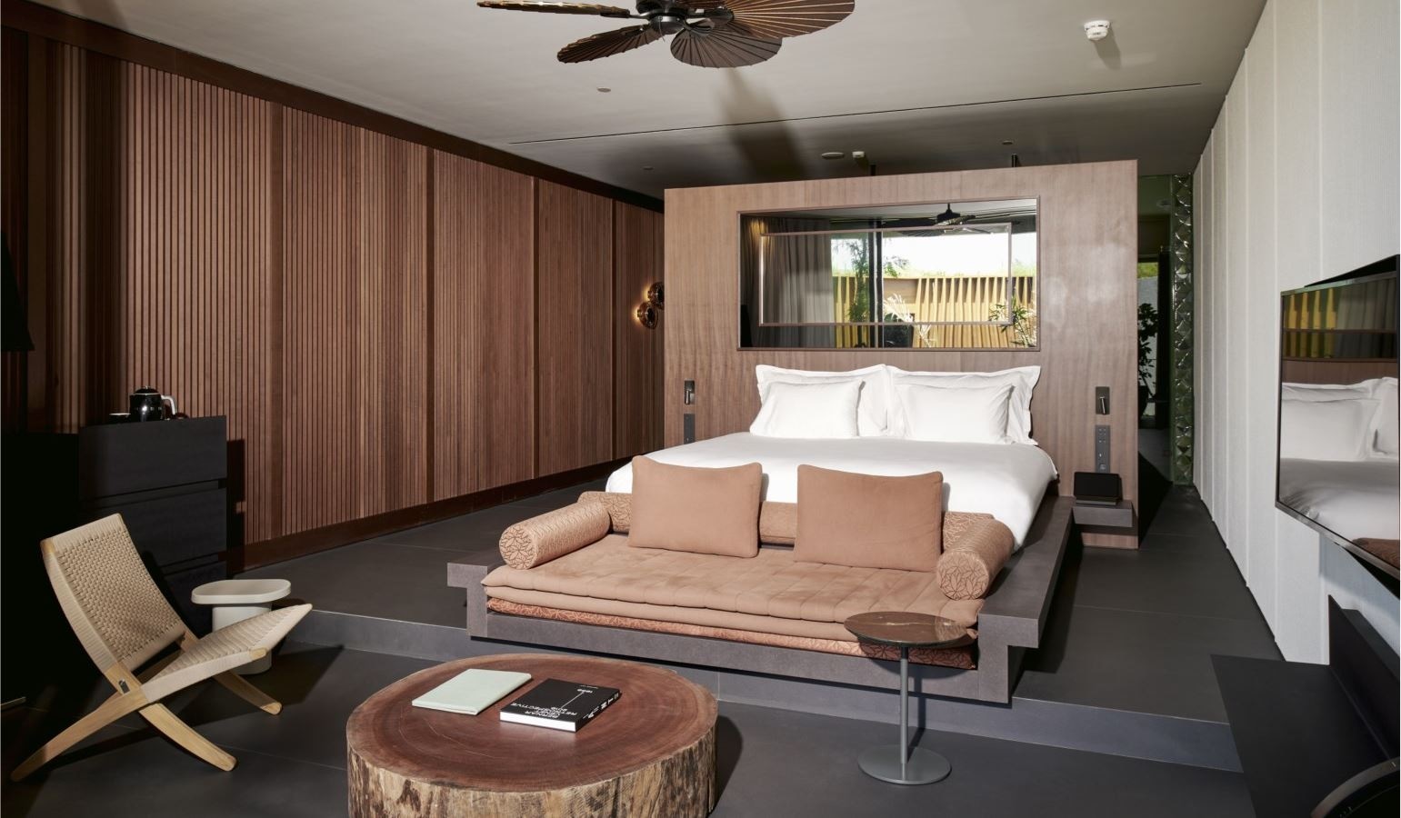 rooms-suite-land