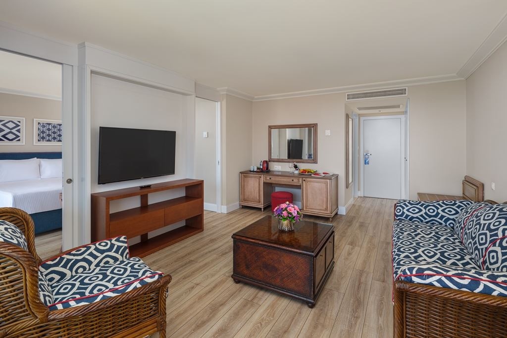 rooms-junior-suite