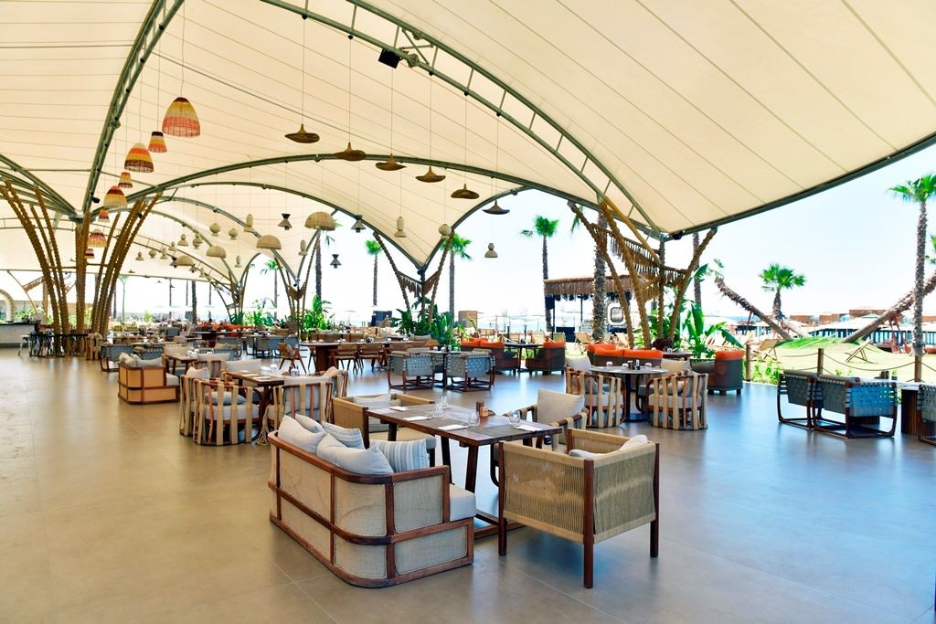 bars-javara-beach-bar