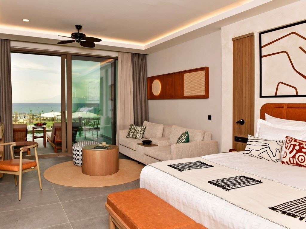 rooms-deluxe-swim-up-sea-view