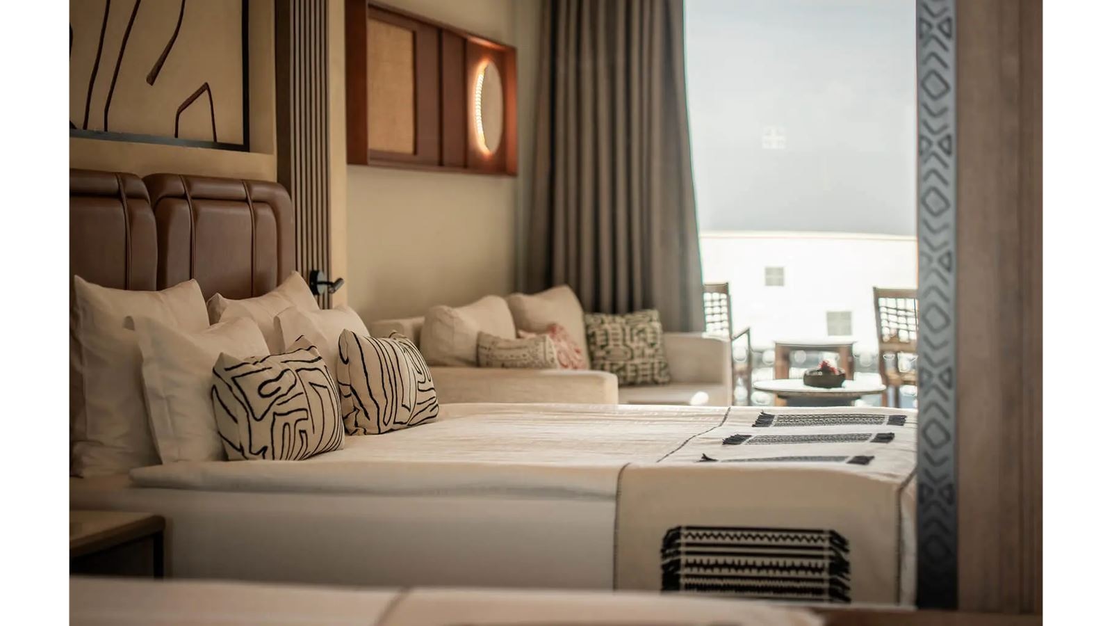 rooms-deluxe-sea-view