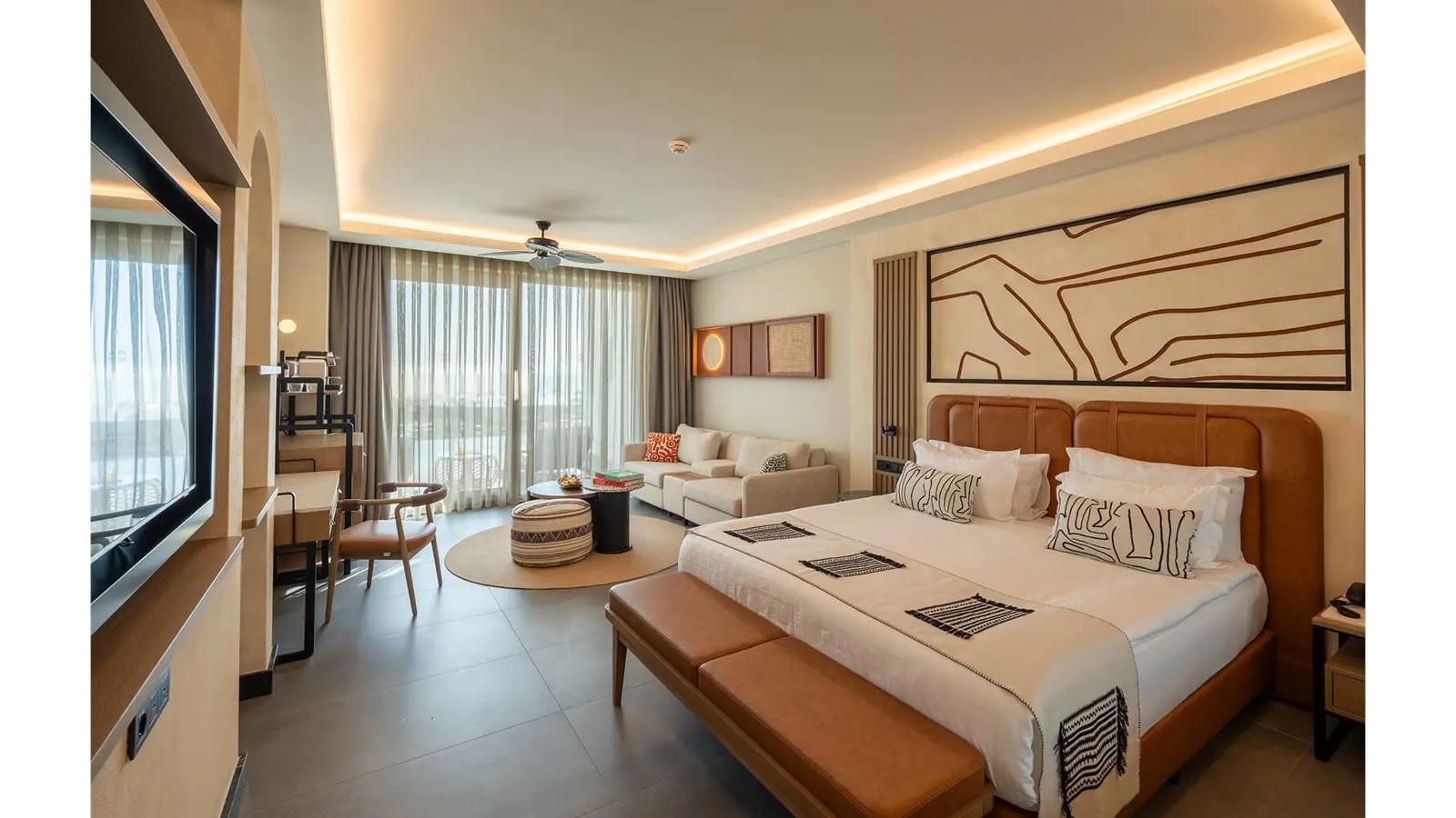 rooms-deluxe-swim-up-forest-view