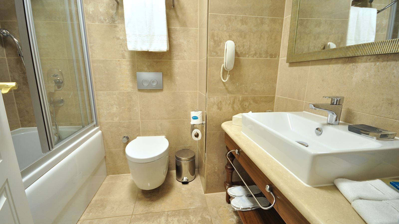 rooms-triple-standard