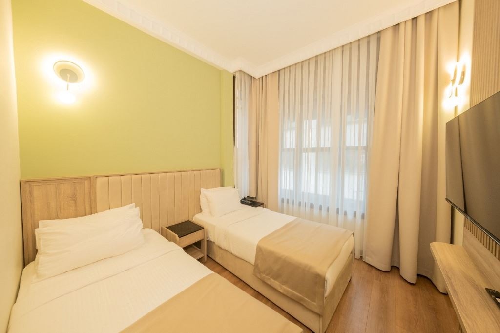 rooms-standard-room