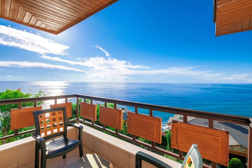 rooms-sea-villa-standard-room