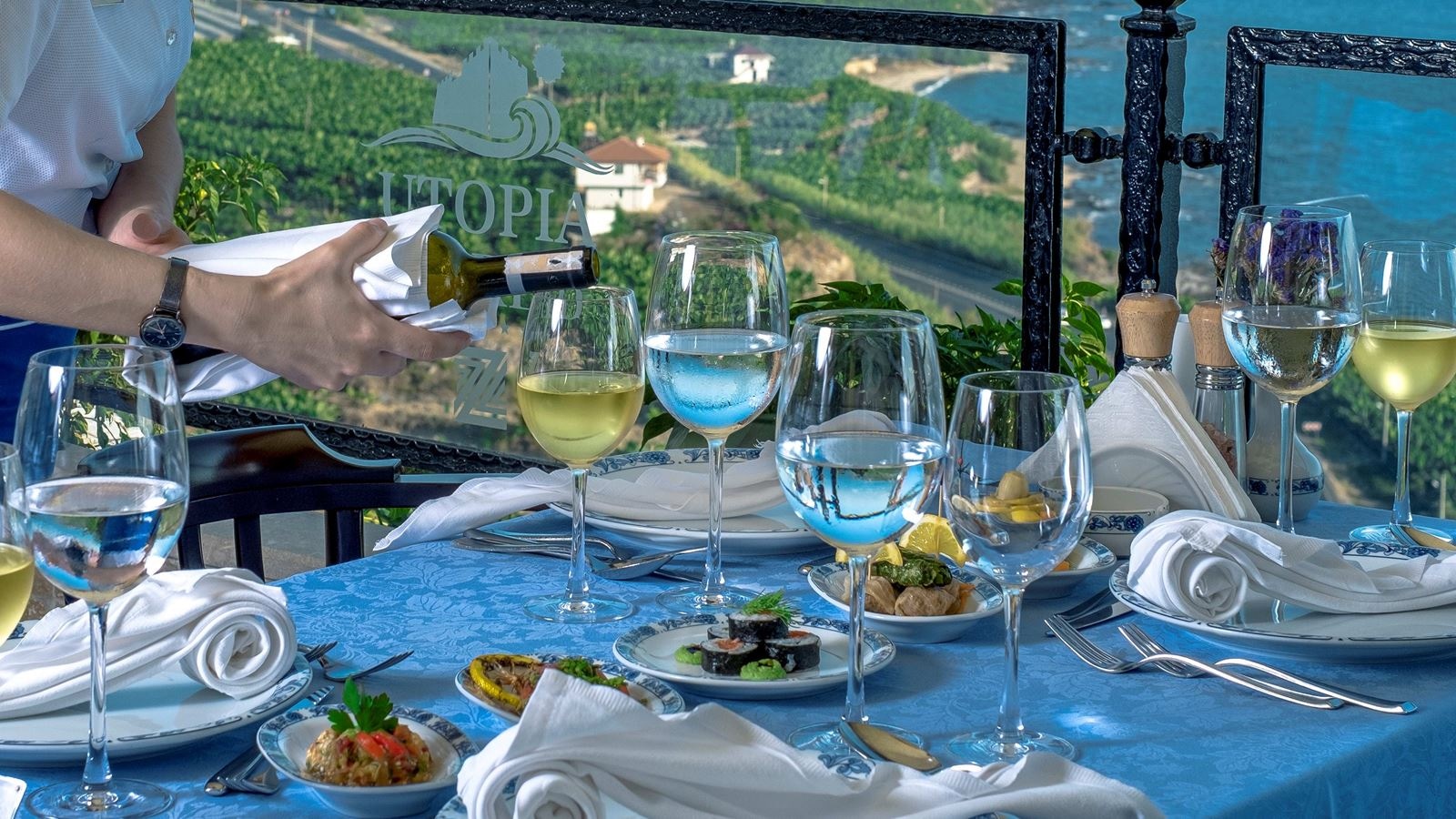 restaurants-alacarte-restaurant