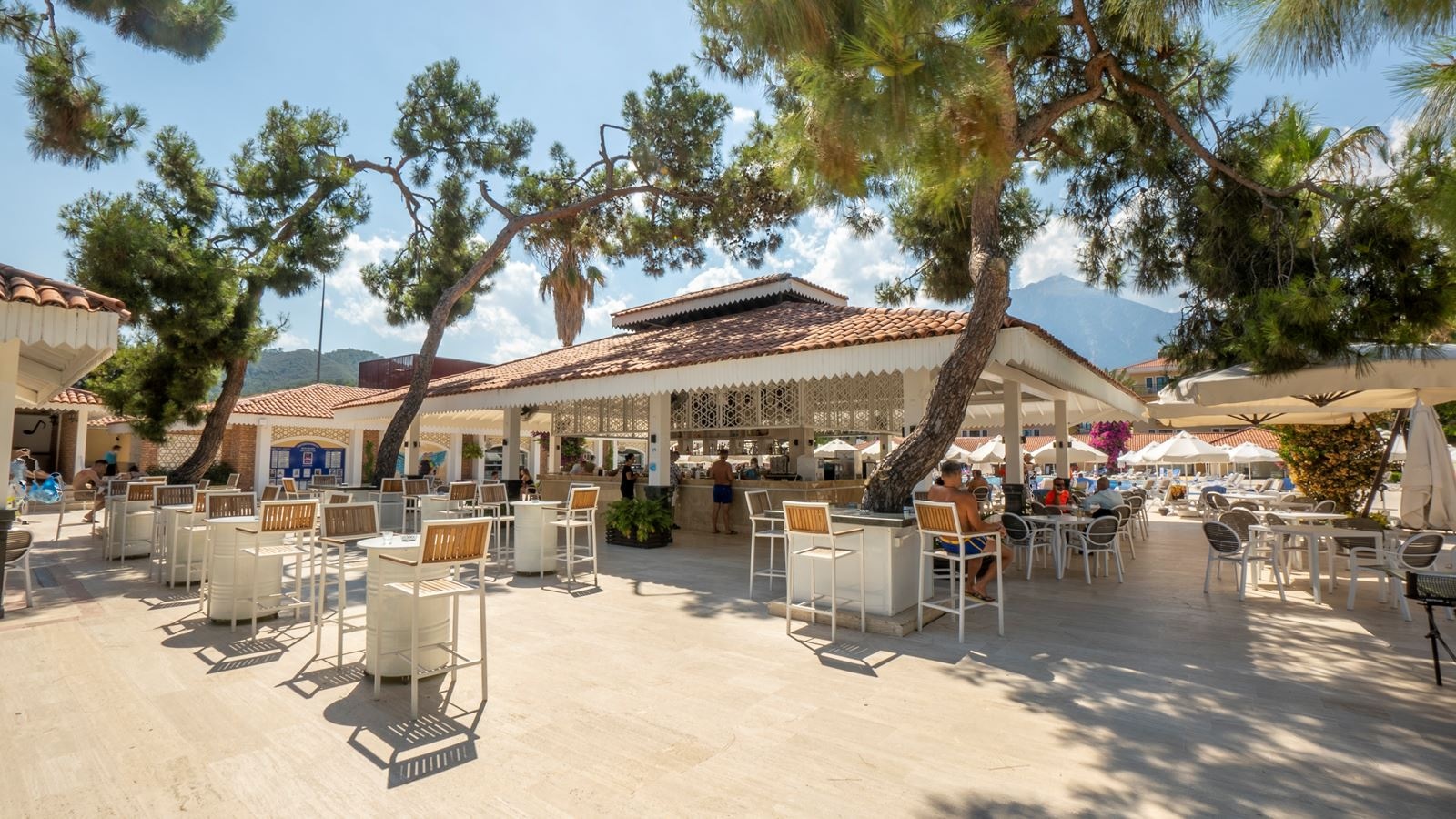 bars-pool-bar