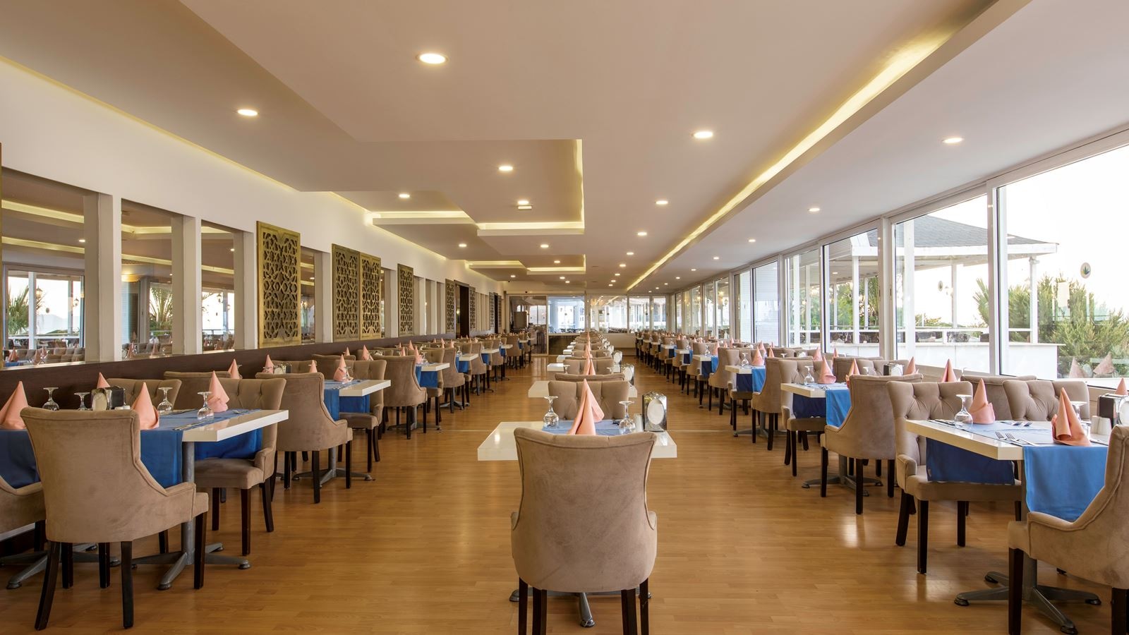 restaurants-main-restaurant