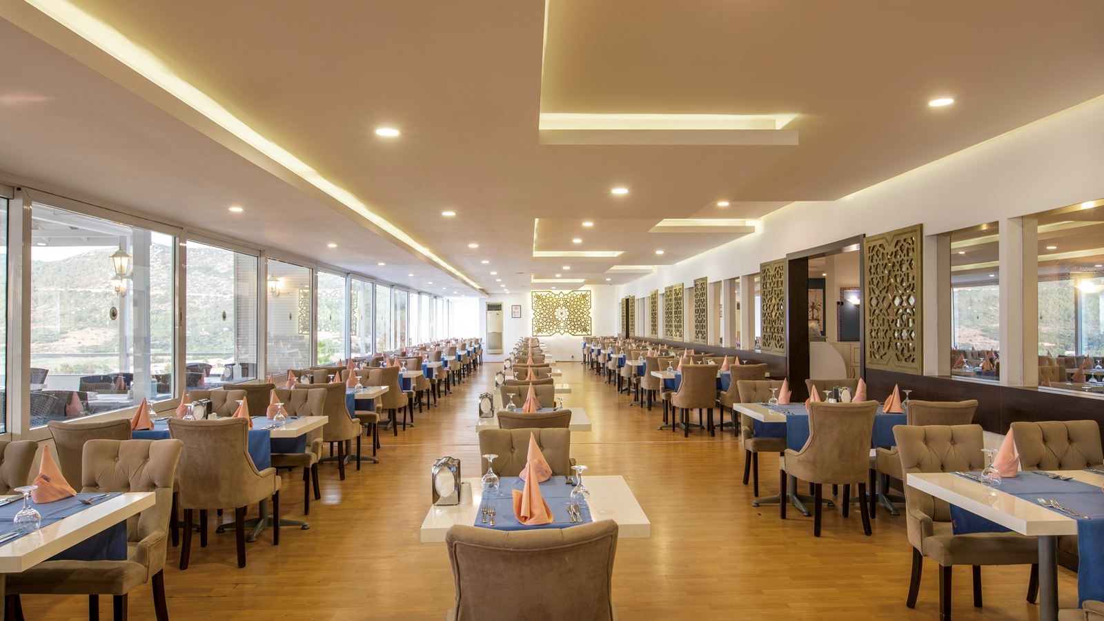 restaurants-main-restaurant