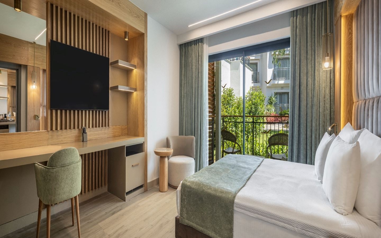 rooms-classic-room