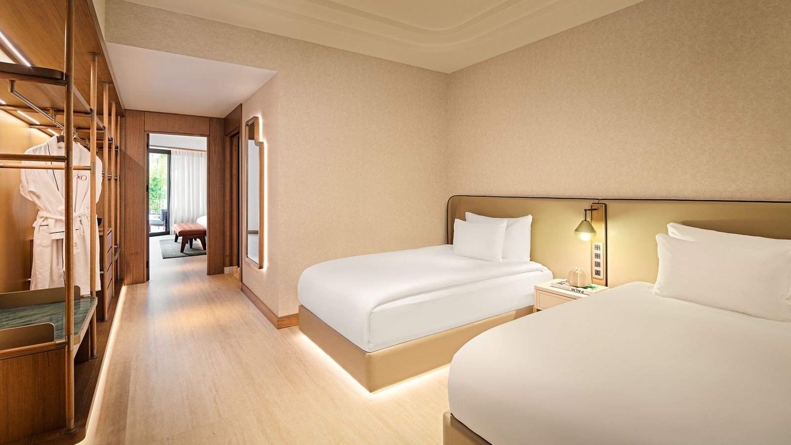 rooms-resort-family-comfort-room-mix-zone