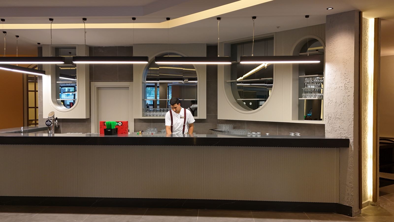 restaurants-ambrosia-main-restaurant
