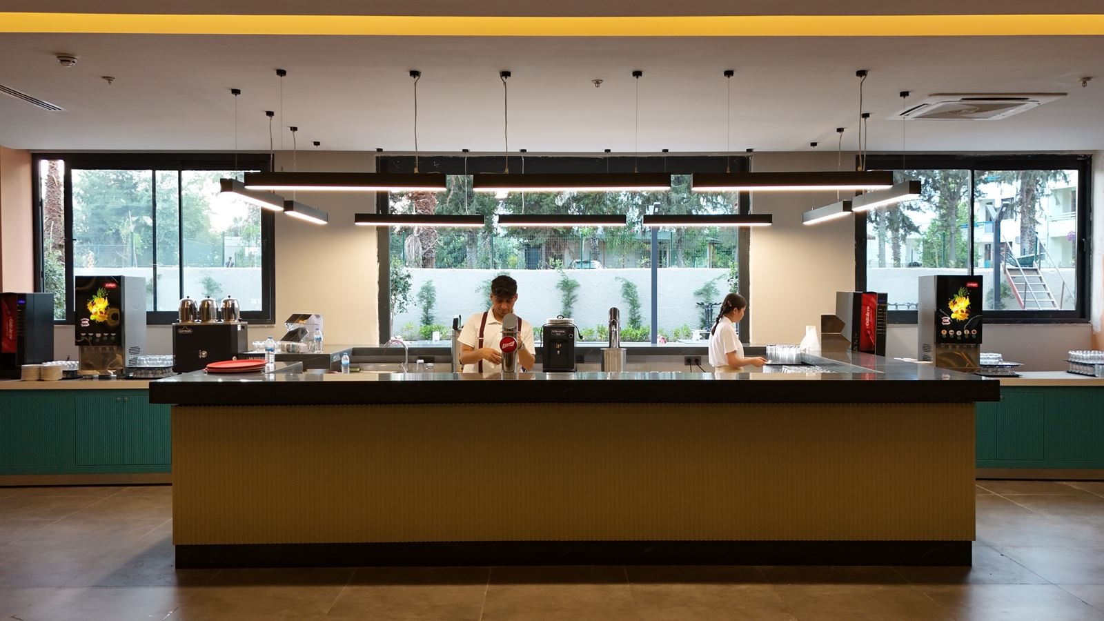 restaurants-ambrosia-main-restaurant