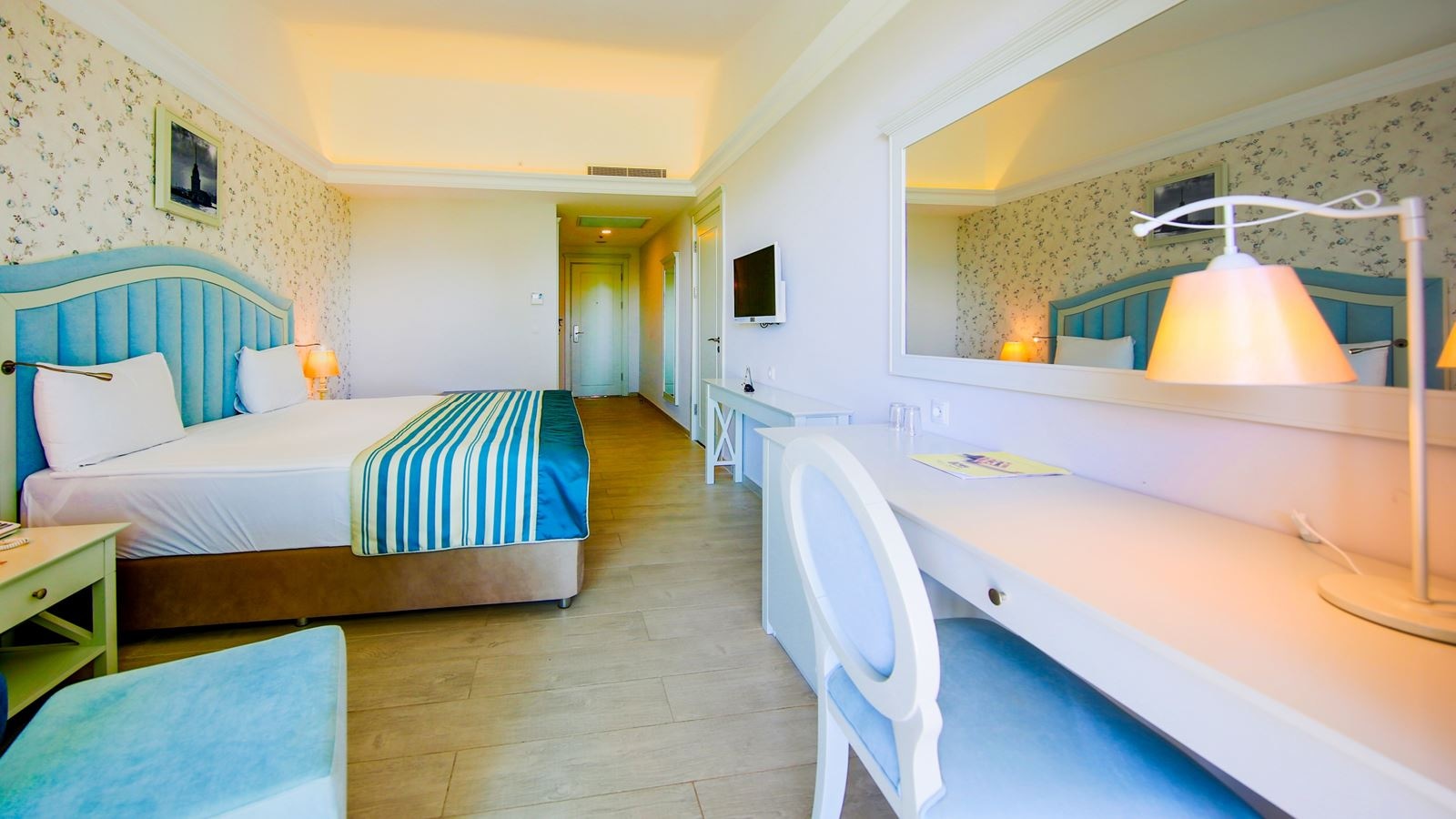 rooms-beach-room