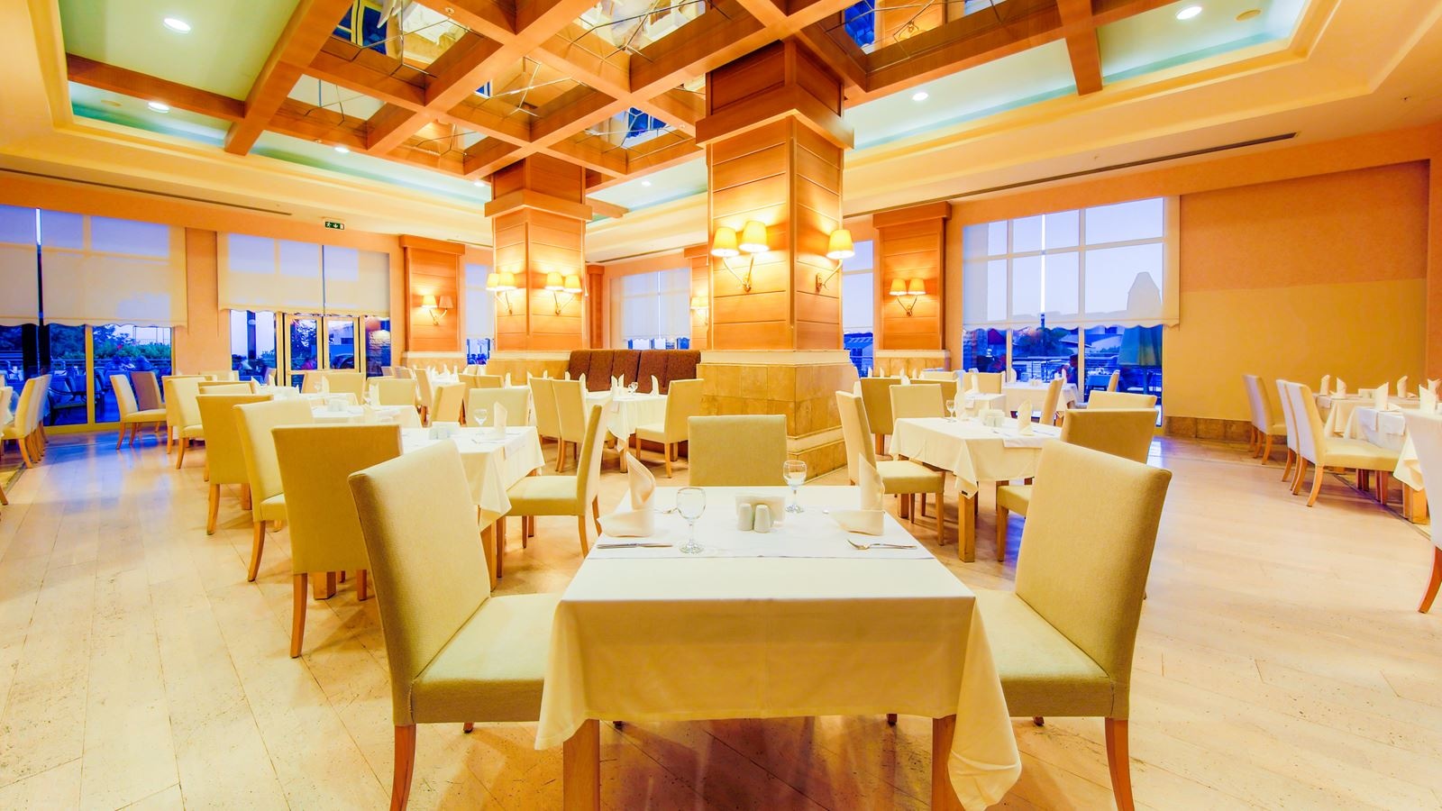 restaurants-horus-main-restaurant