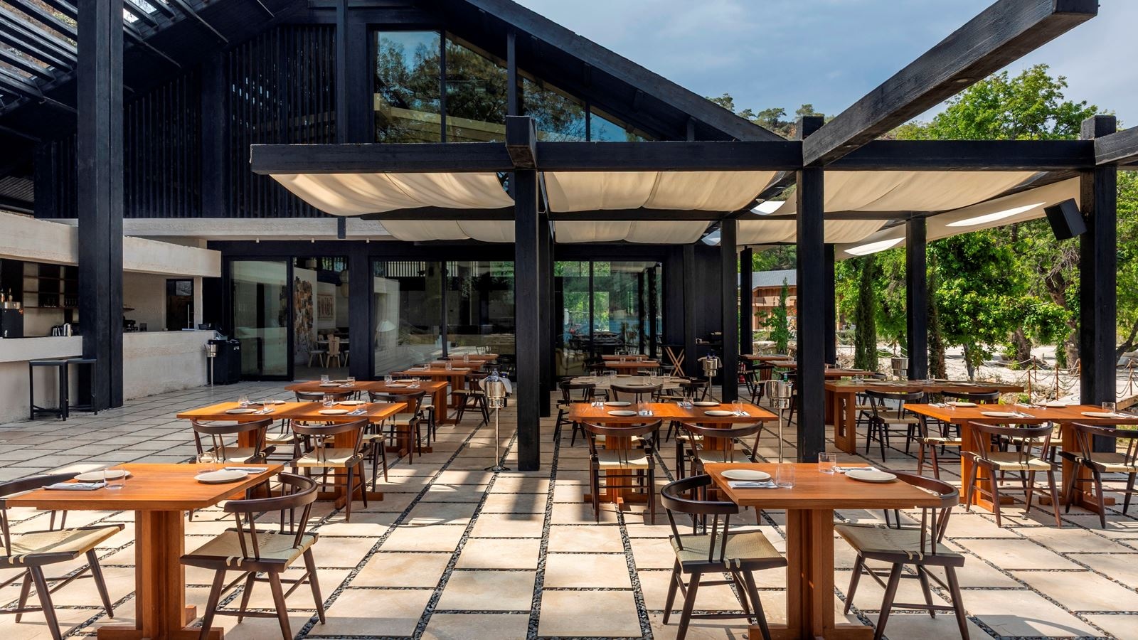 restaurants-glass-house-restaurant