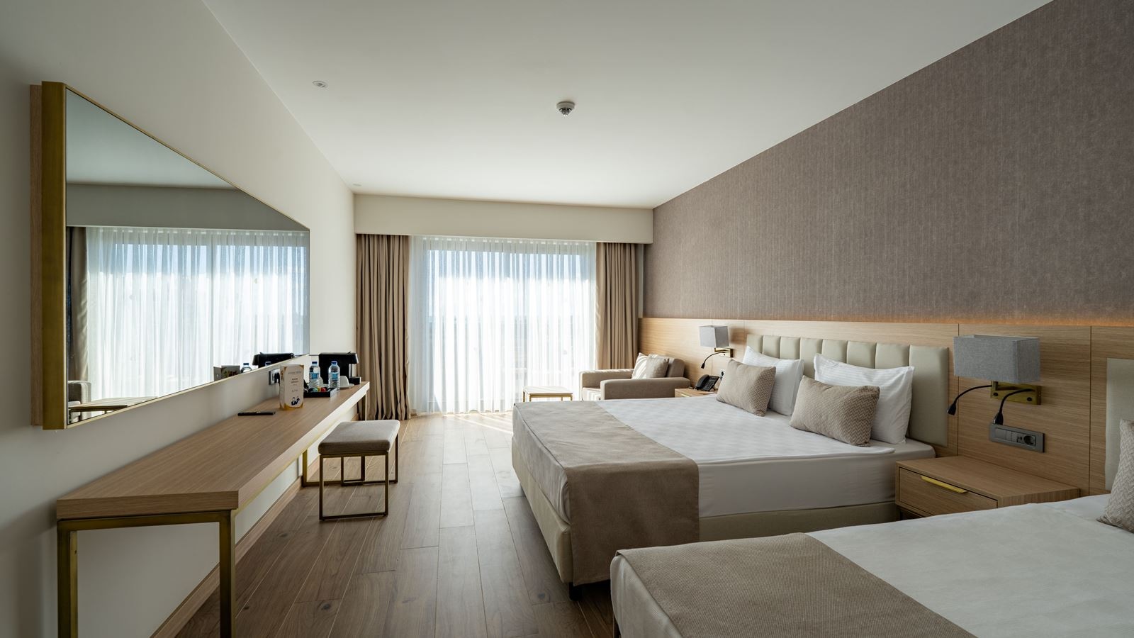rooms-deluxe-side-sea-view-single-use