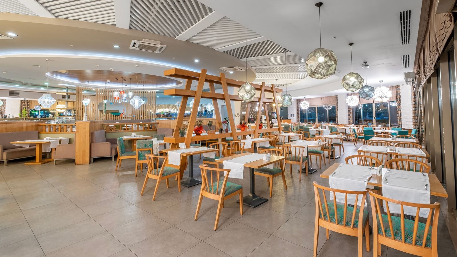 restaurants-harmony-restaurant