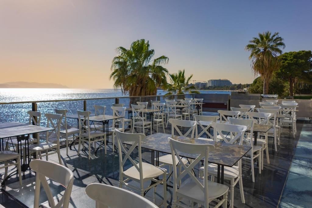 restaurants-main-restaurant