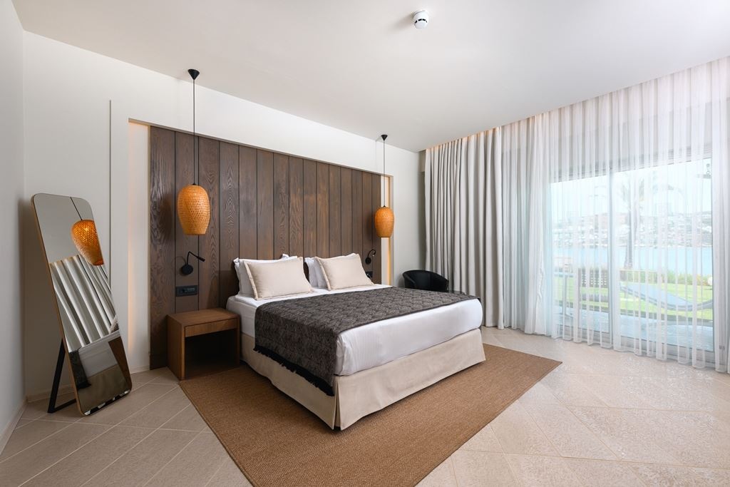 rooms-premium-room-garden-view
