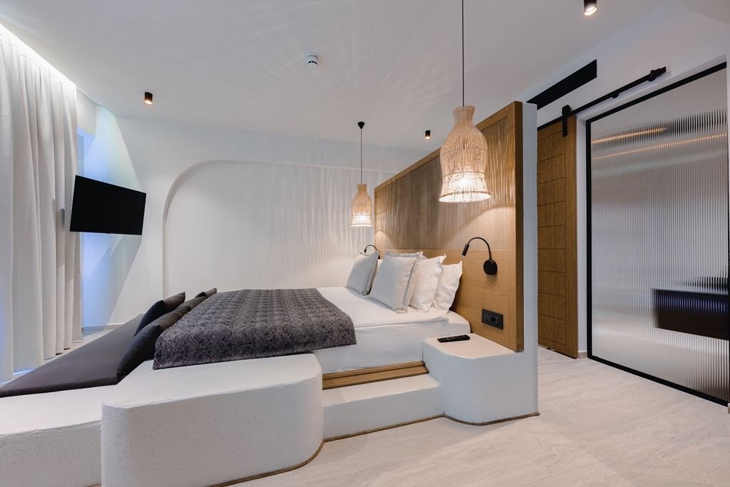 rooms-premium-suit