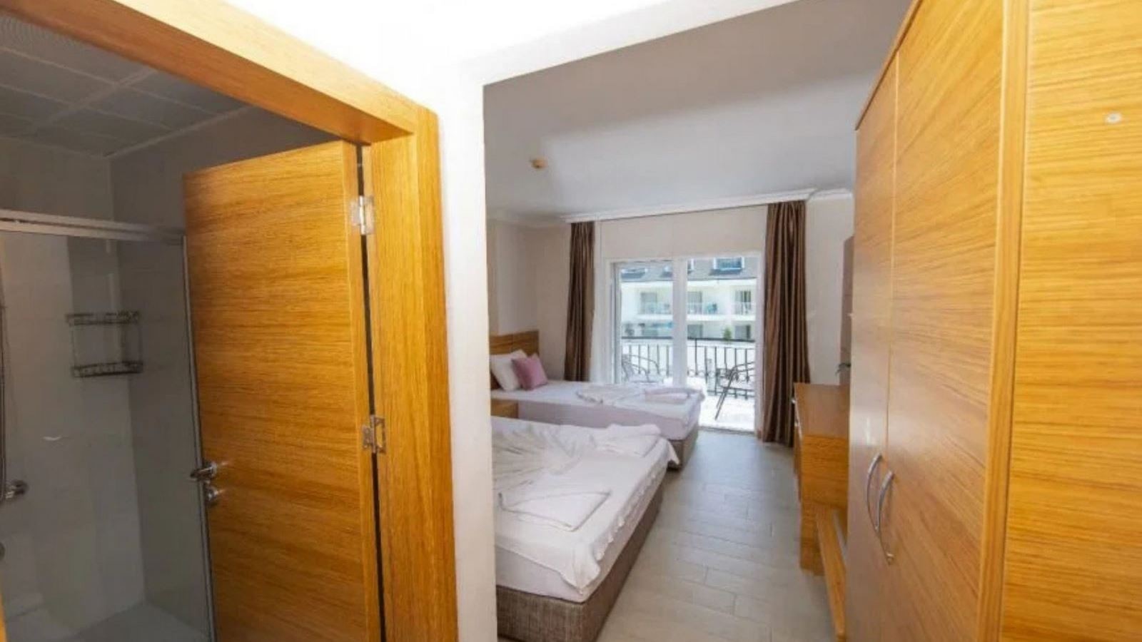 rooms-standard-room