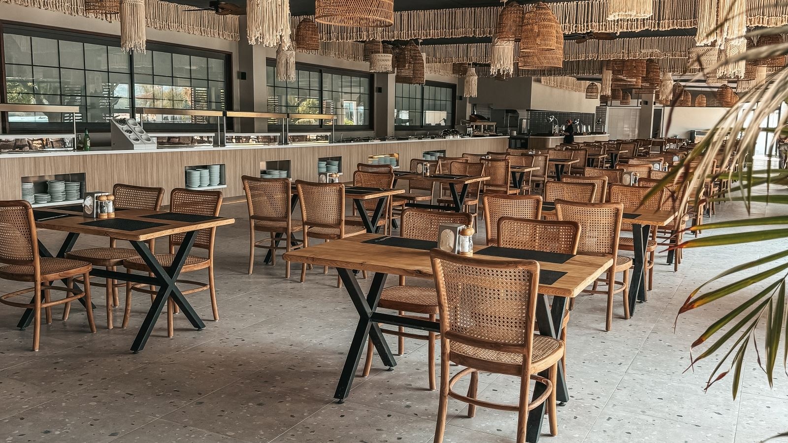 restaurants-main-restaurant