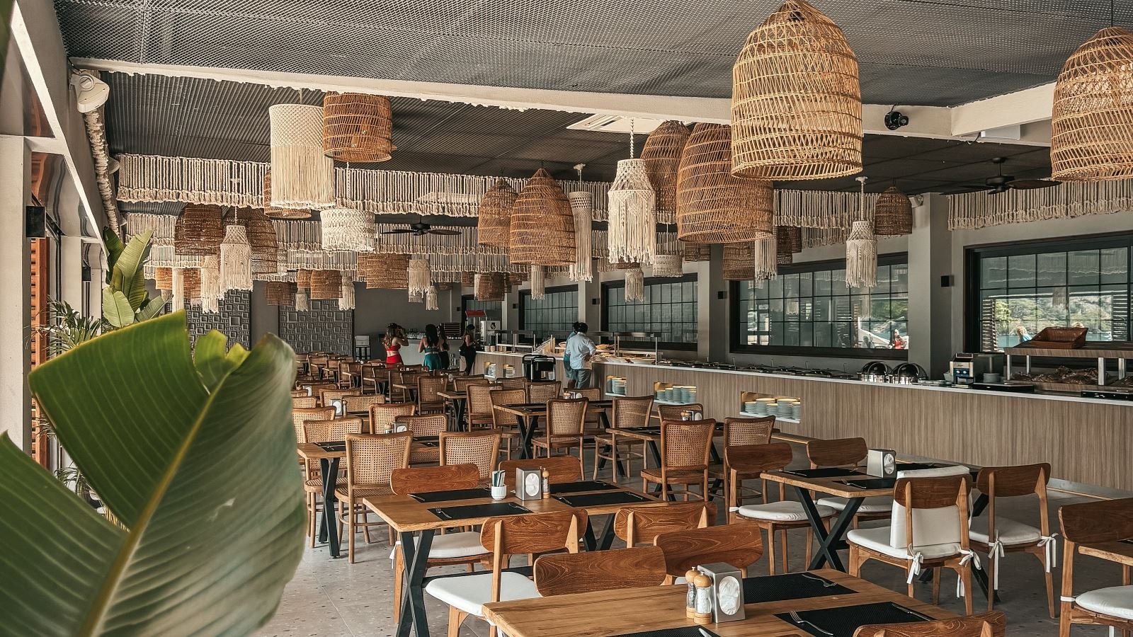 restaurants-main-restaurant