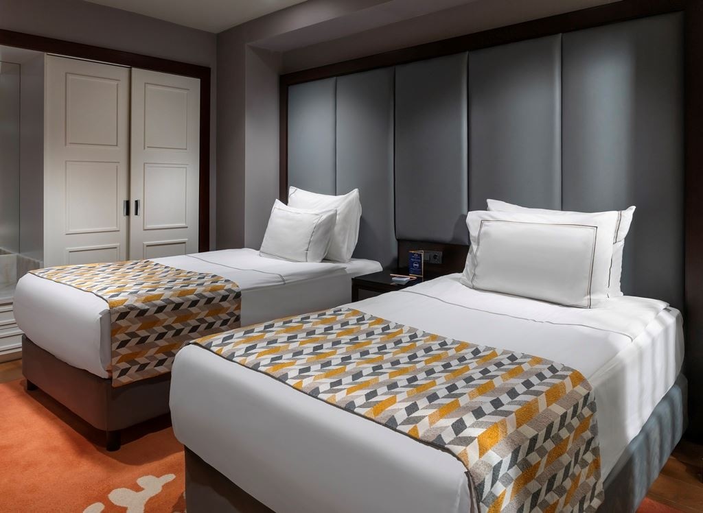 rooms-duplex-family-suite