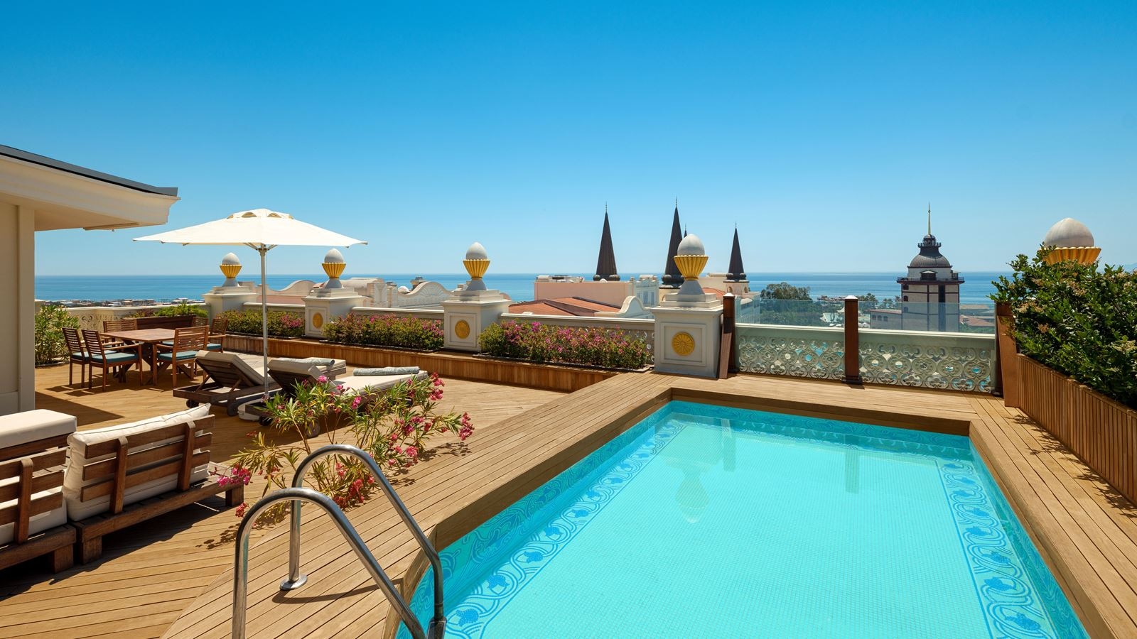 rooms-king-suite