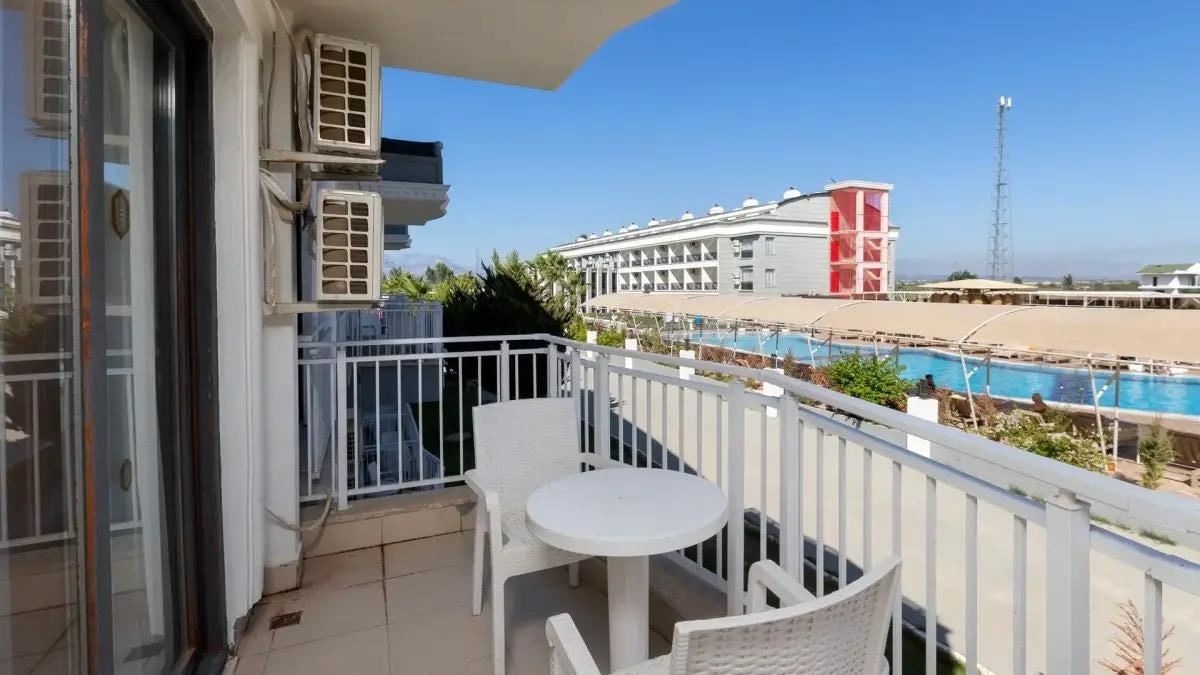 rooms-standard-room-with-balcony