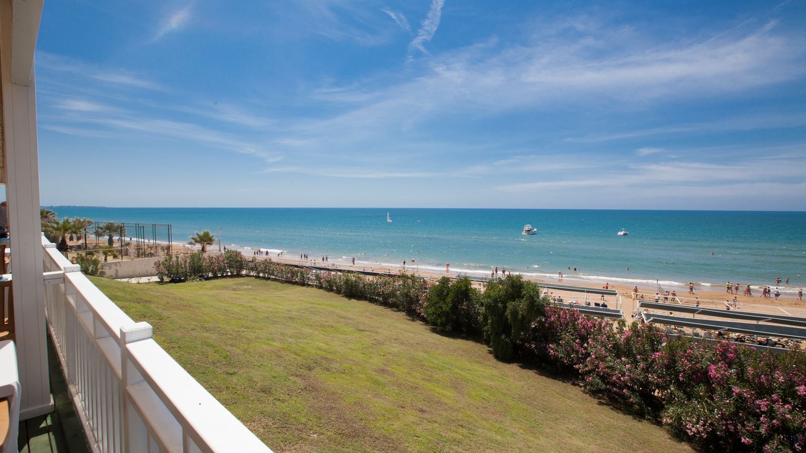 restaurants-beach-snack-restaurant