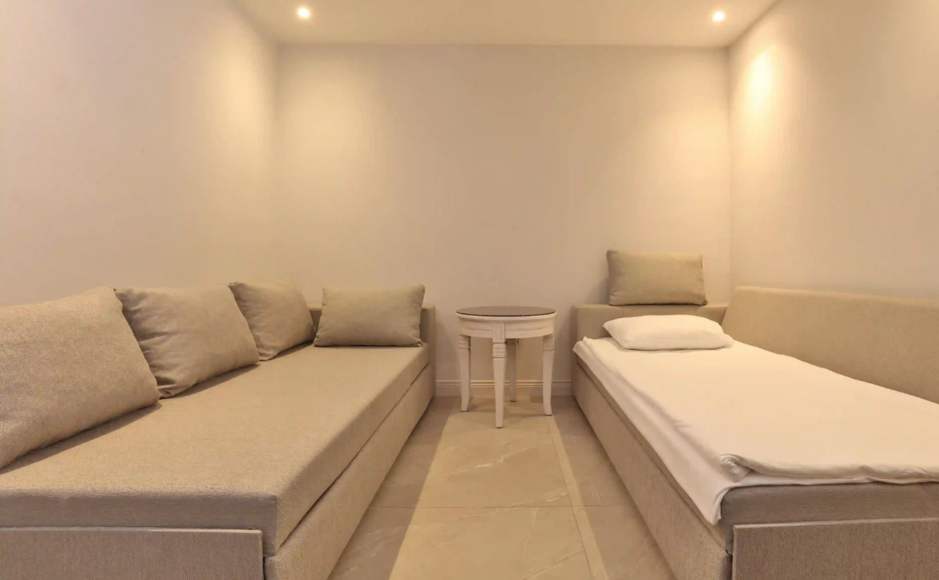 rooms-club-family-suite-forest-view