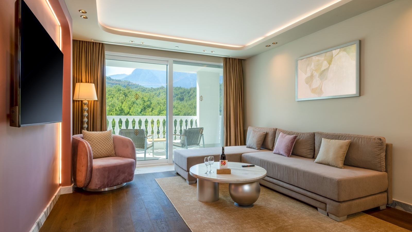 rooms-nido-family-suite-land-view-venezia-building-6th-floor