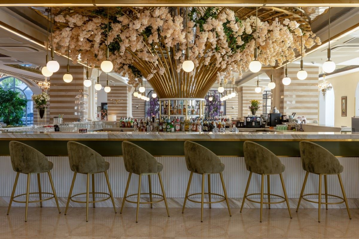 bars-excel-lobby-bar