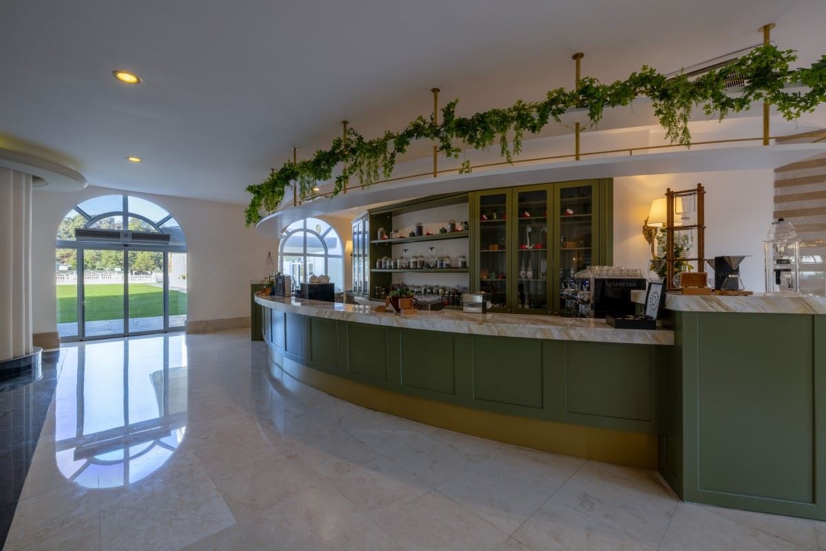 bars-the-tea-lobby-bar