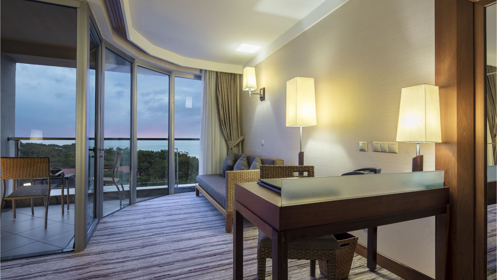 rooms-standard-room-sea-view