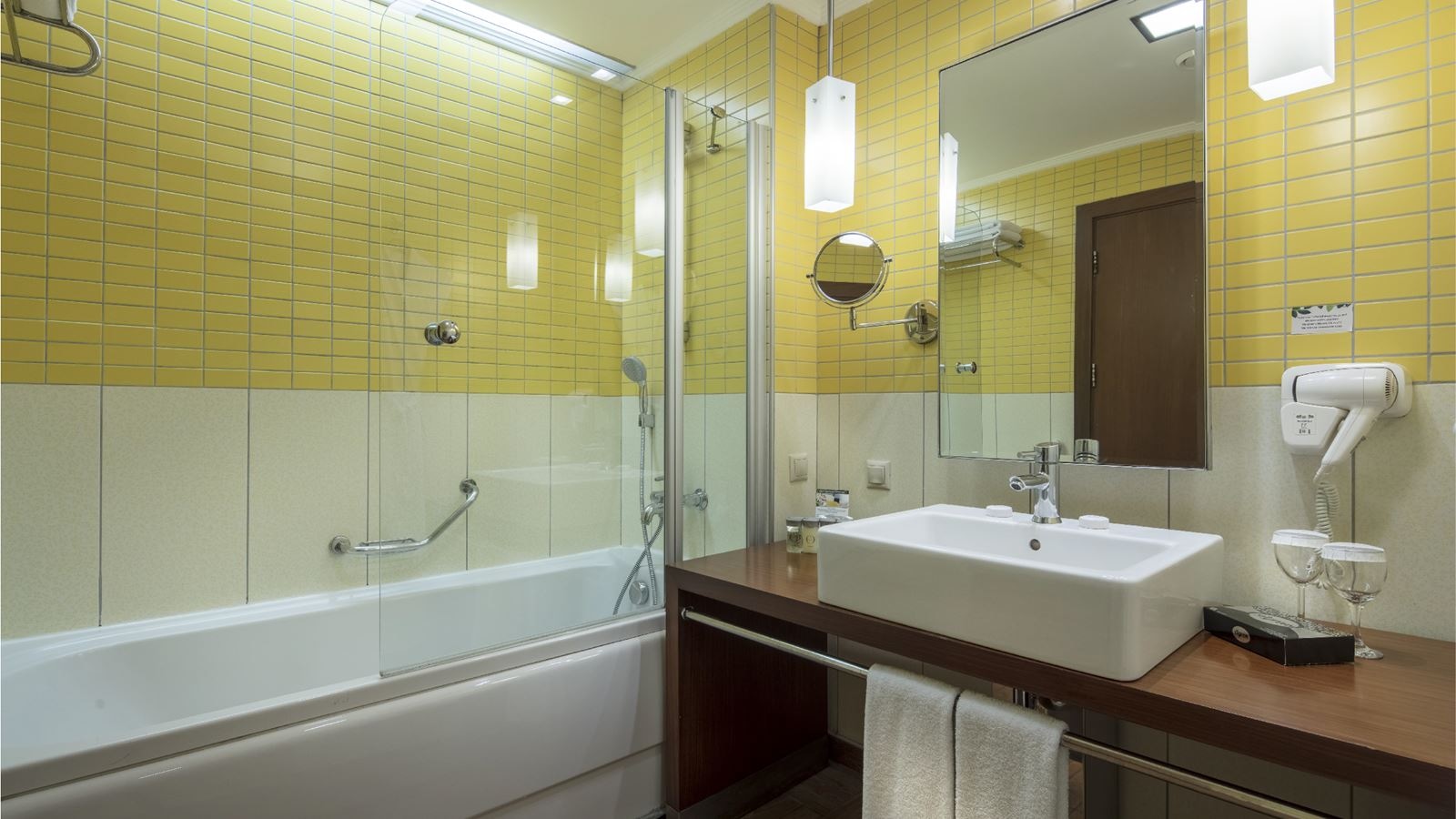 rooms-standard-room-sea-view