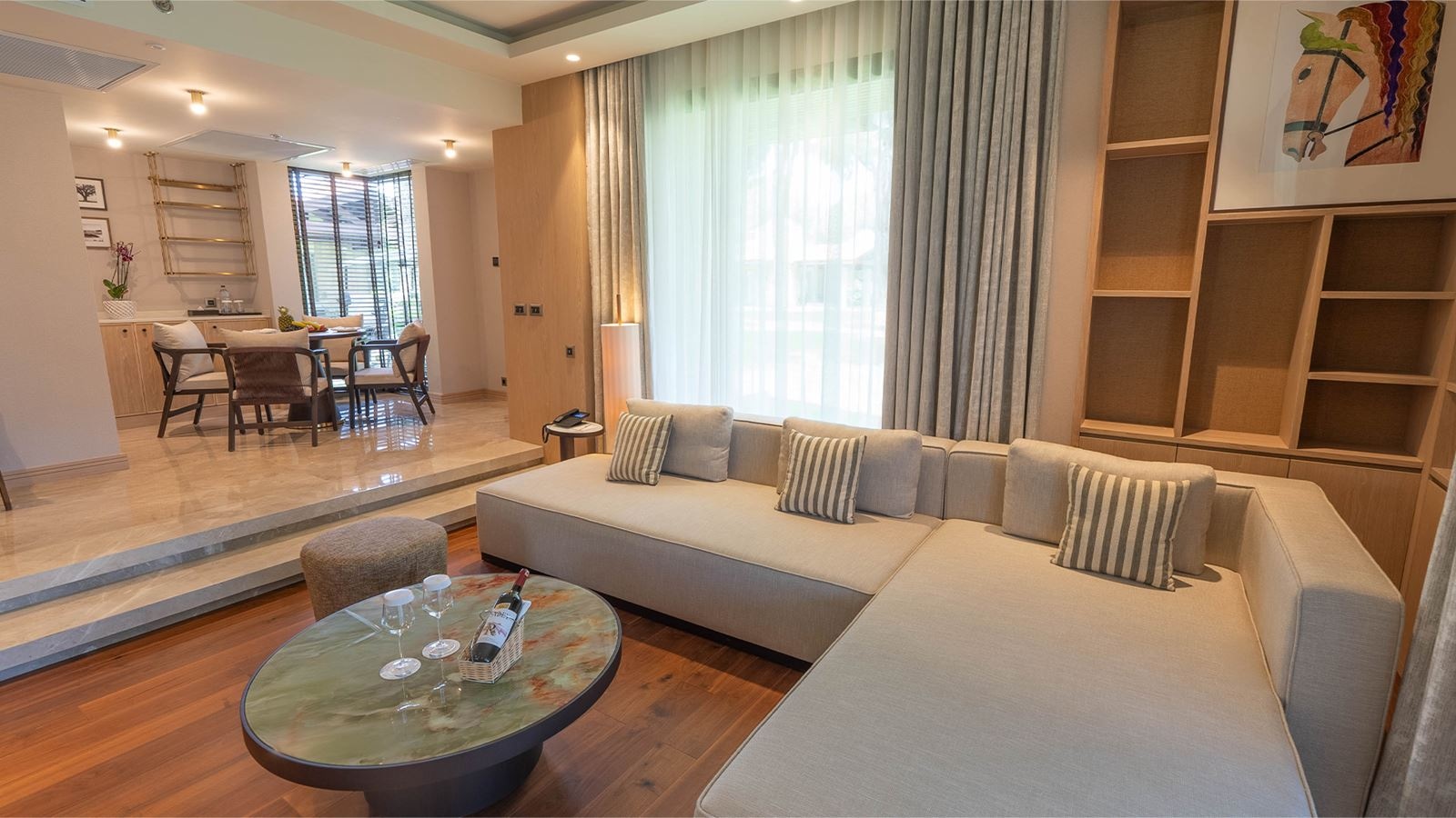 rooms-executive-villa