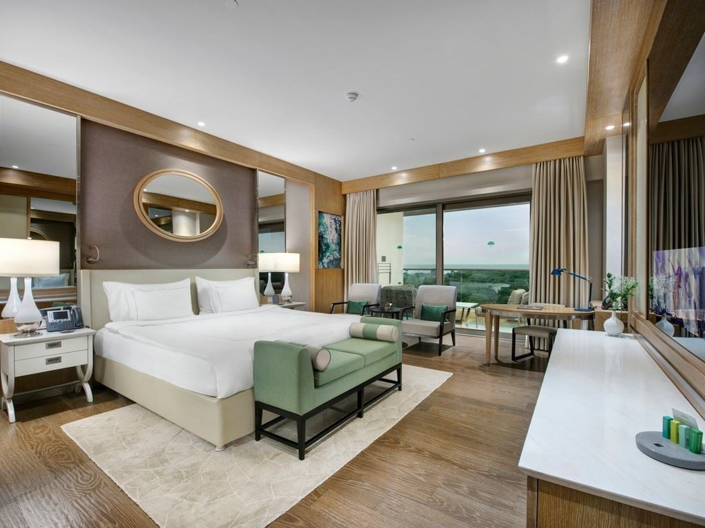 rooms-jade-room-partial-sea-view