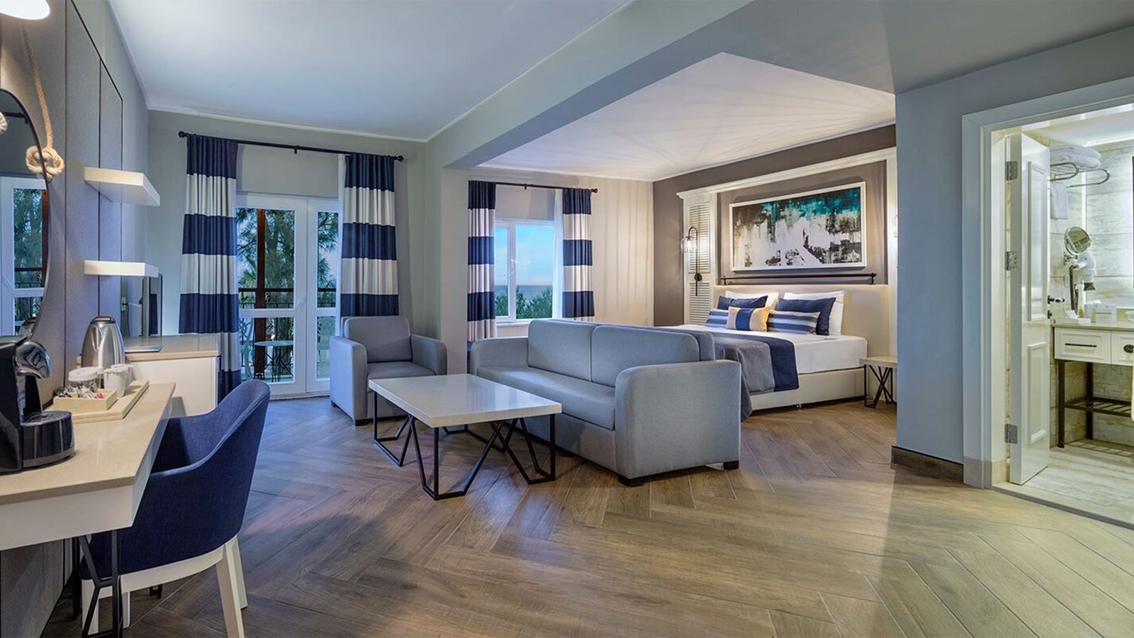 rooms-deluxe-room