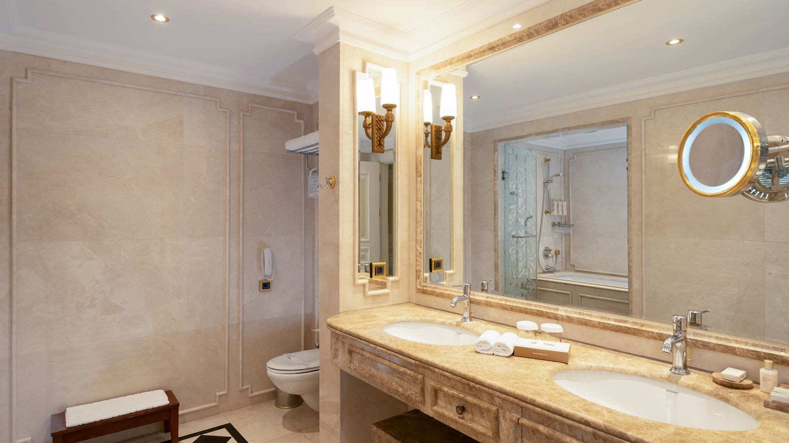 rooms-family-suite