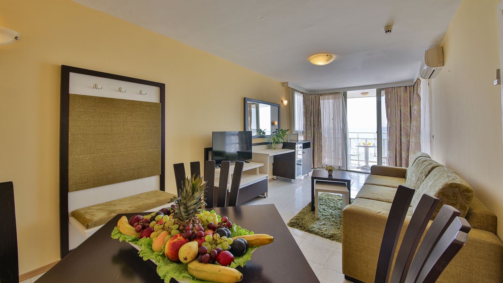 rooms-standard-room-seaview-balcony-or-terrace