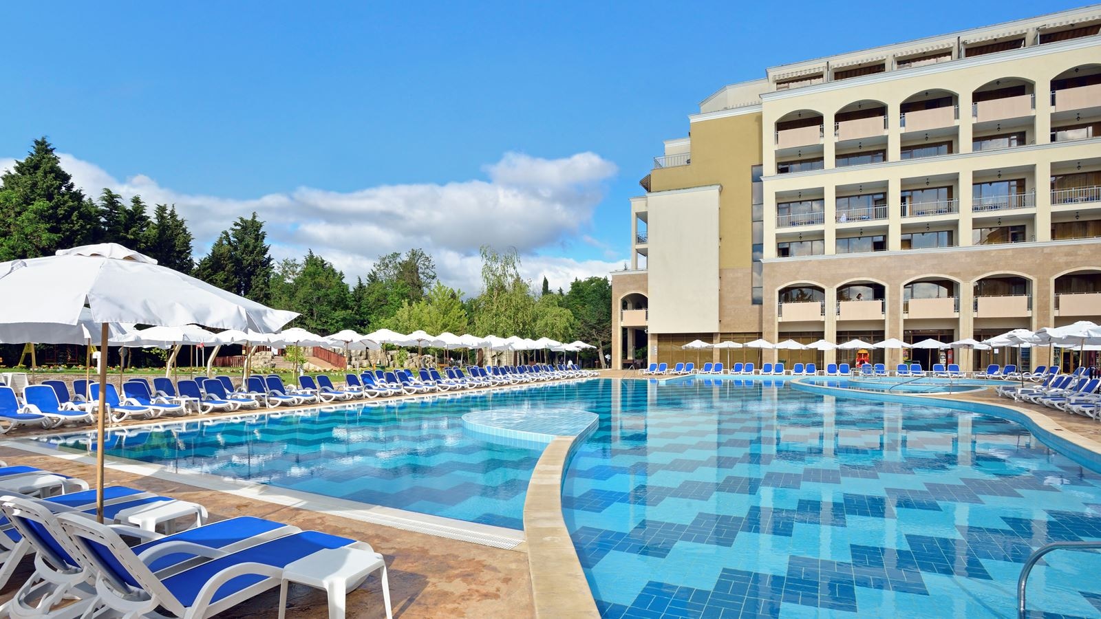 pools-pools