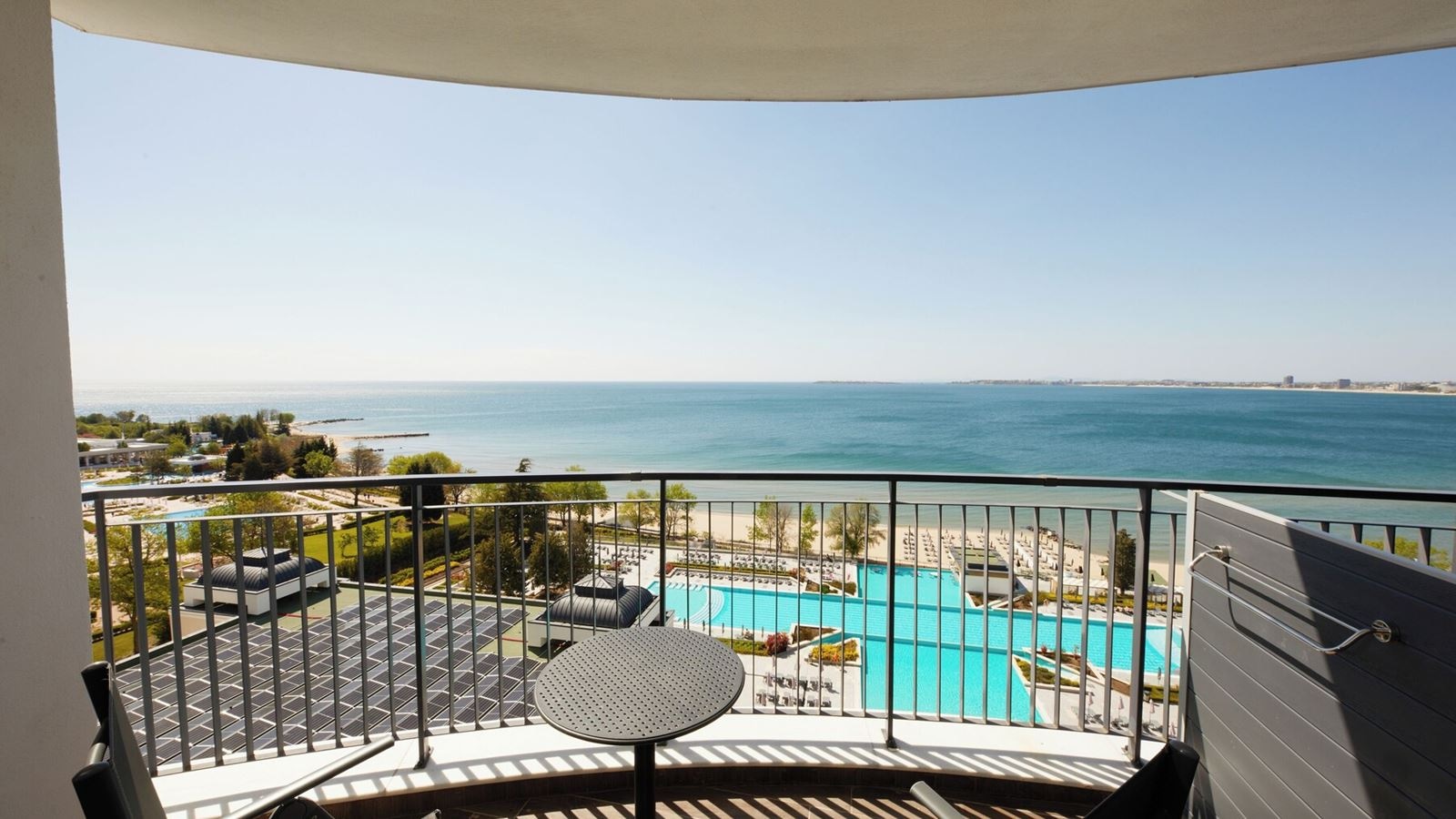 rooms-junior-suite-sea-view