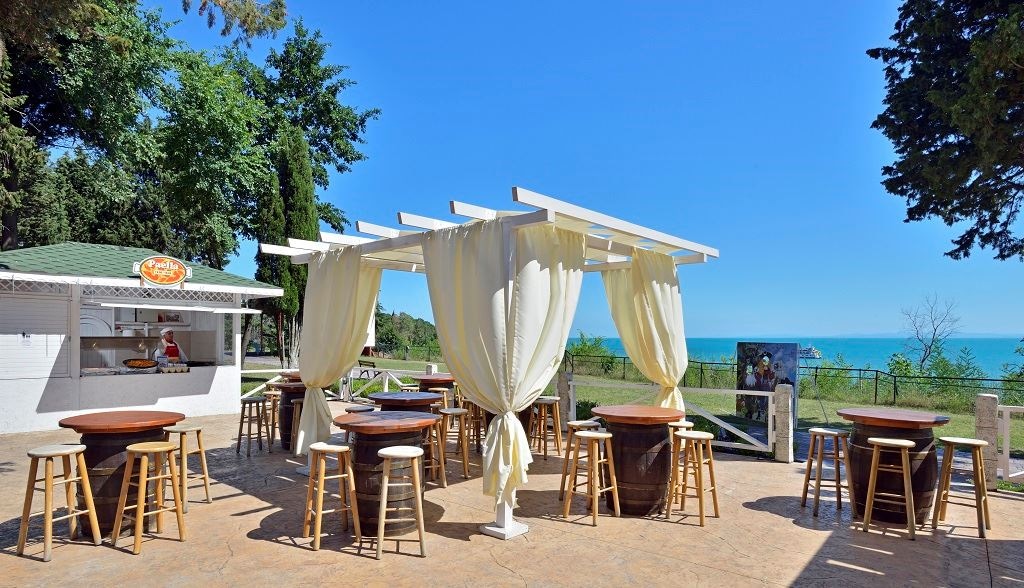 bars-paellador-levante-from-beg-june-until-beg-sept