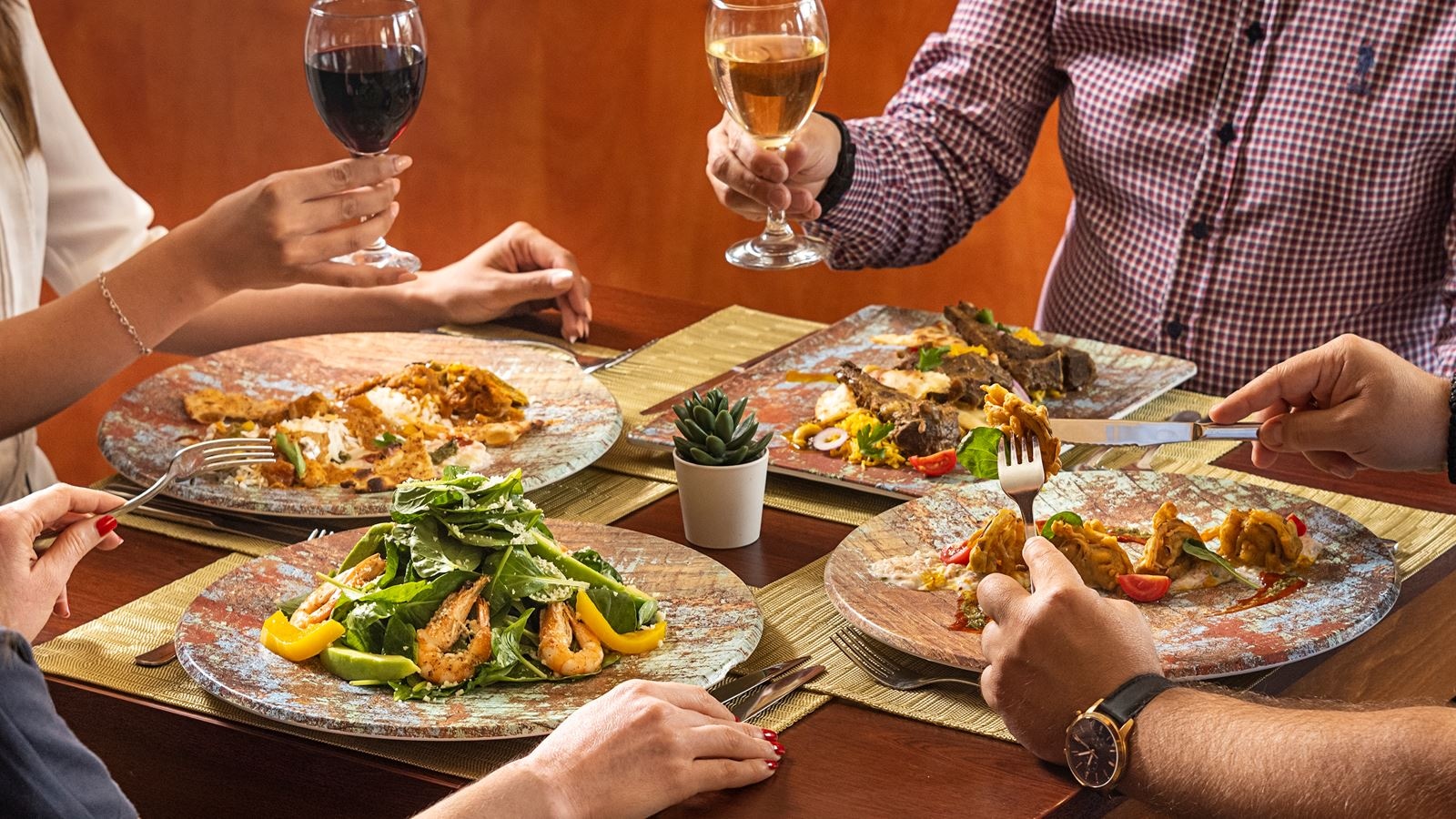 restaurants-indian-restaurant--ravi-block-b-in-july--august5-days-dinner-only