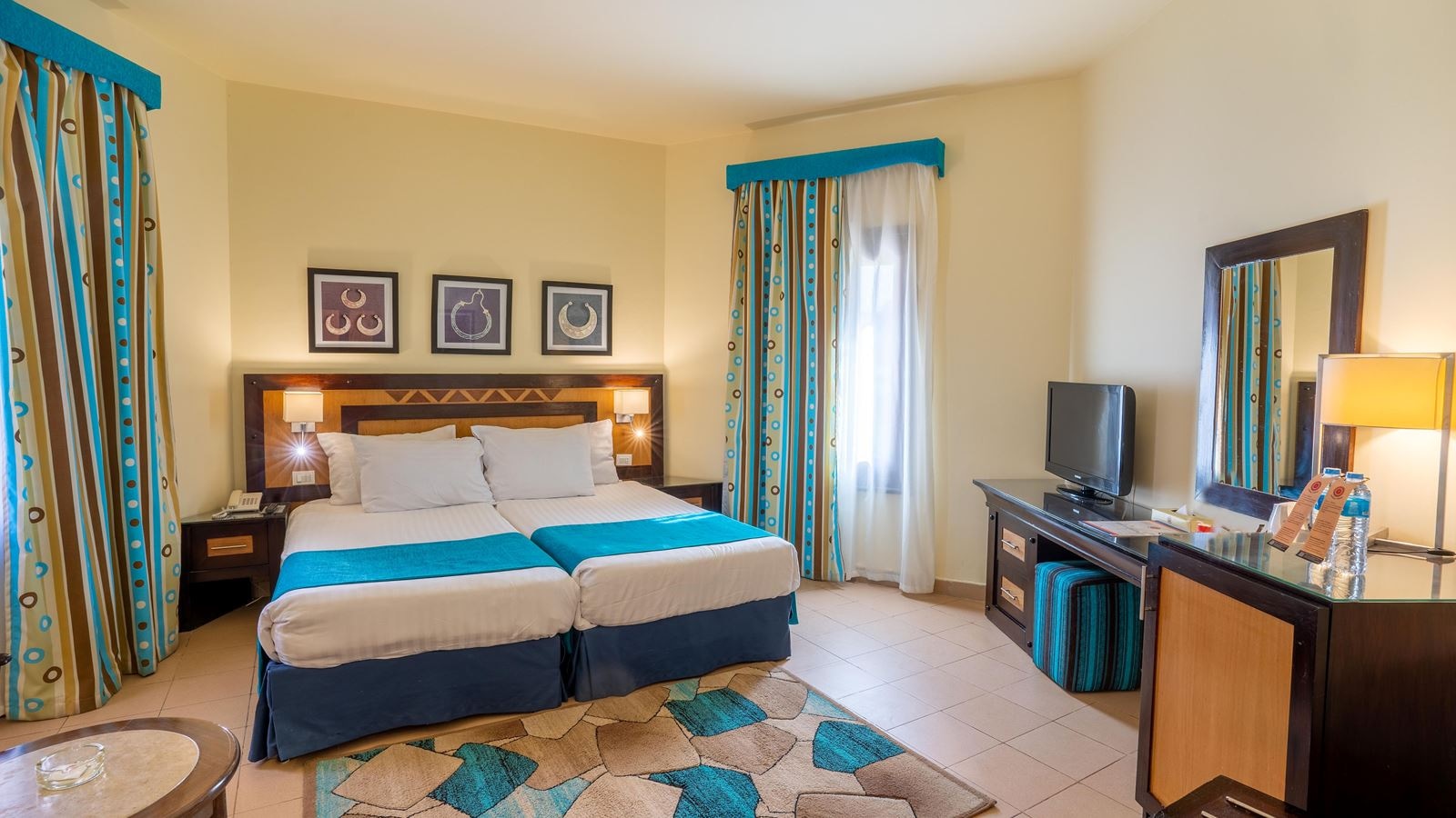 rooms-bungalow-room